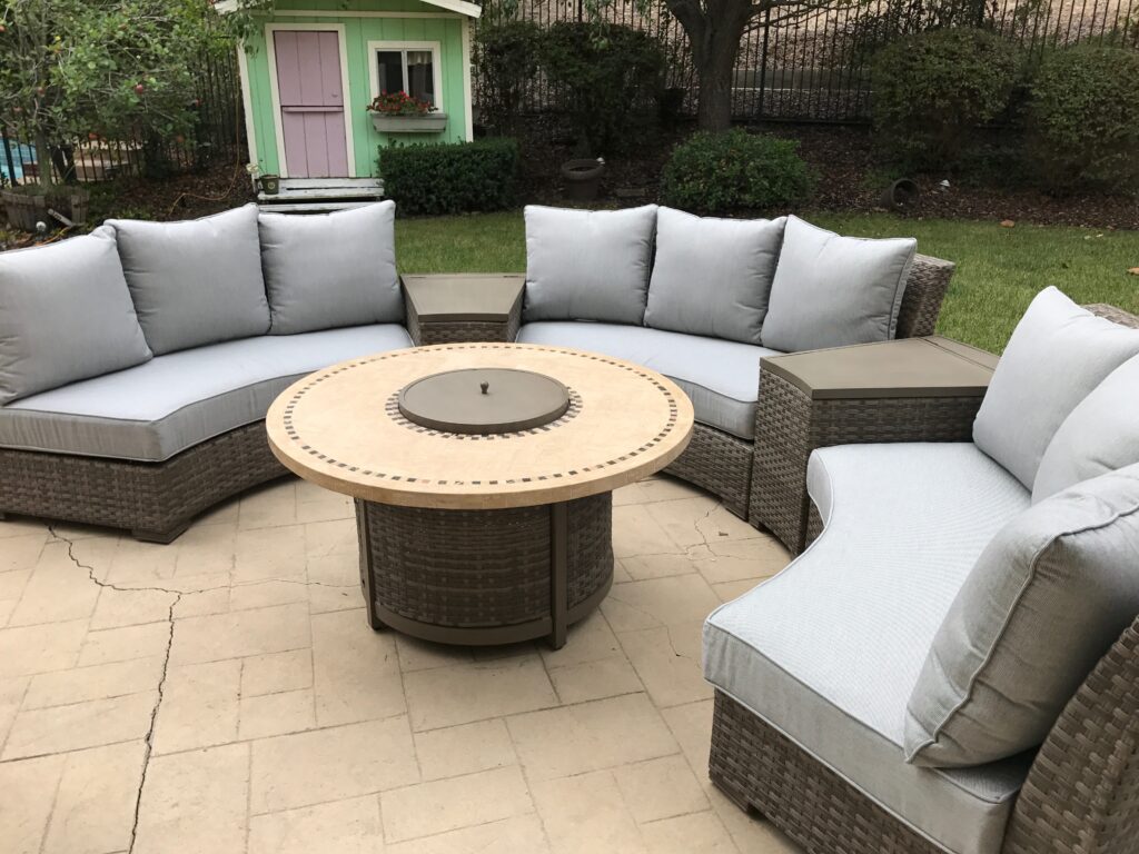 Bermuda-Circular wicker sofa